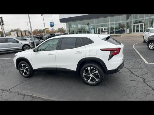 2024 Chevrolet Trax FWD 1RS