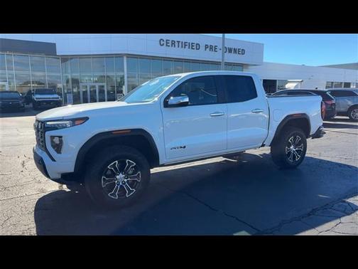 2024 GMC Canyon AT4