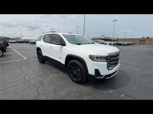 2023 GMC Acadia AWD AT4