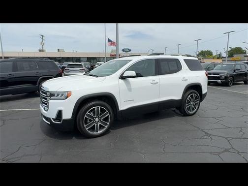 2022 GMC Acadia AWD SLT