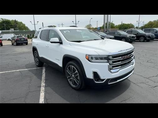 2022 GMC Acadia AWD SLT