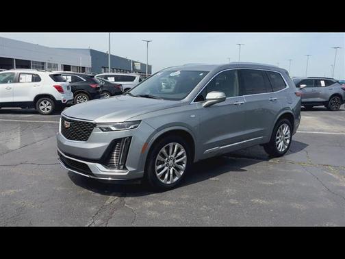 Argent Silver Metallic 2023 Cadillac XT6 Premium Luxury AWD