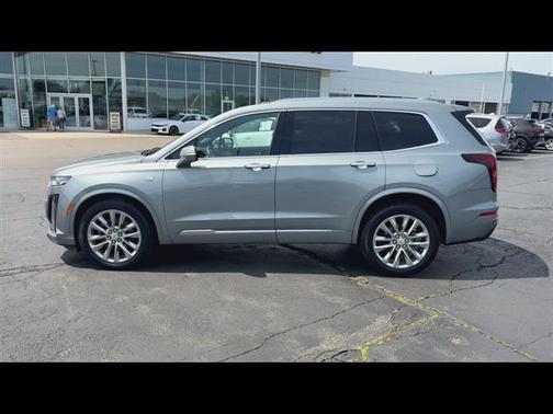 Argent Silver Metallic 2023 Cadillac XT6 Premium Luxury AWD