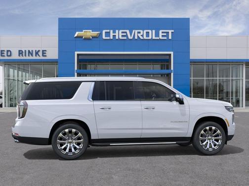 Polar White Tricoat 2026 Chevrolet Suburban Premier