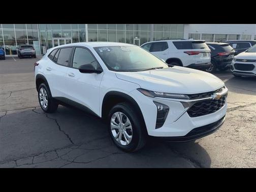 2024 Chevrolet Trax LS