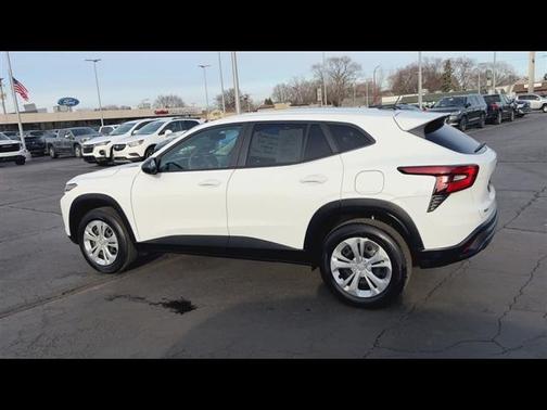 2024 Chevrolet Trax LS