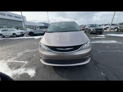 2017 Chrysler Pacifica Touring