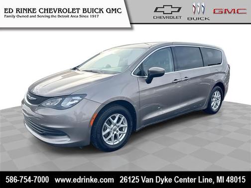 2017 Chrysler Pacifica Touring