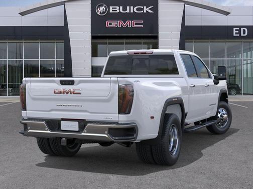 2025 GMC Sierra 3500 SLT