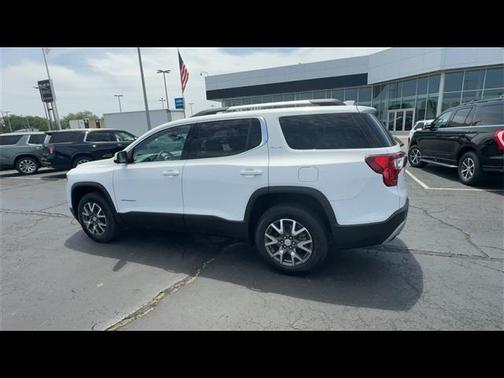 2022 GMC Acadia FWD SLE