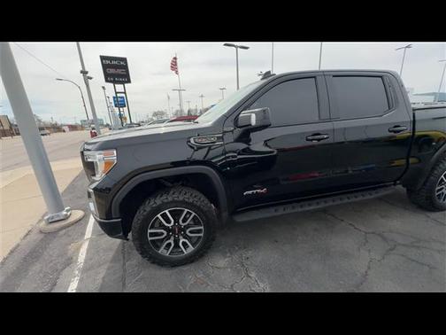 2022 GMC Sierra 1500 AT4