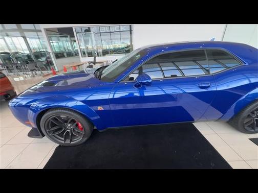 2022 Dodge Challenger R/T Scat Pack Widebody