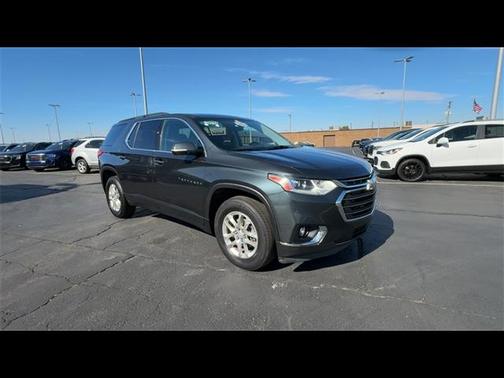 2020 Chevrolet Traverse LT Cloth