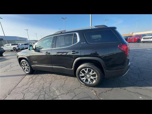 2020 GMC Acadia SLE
