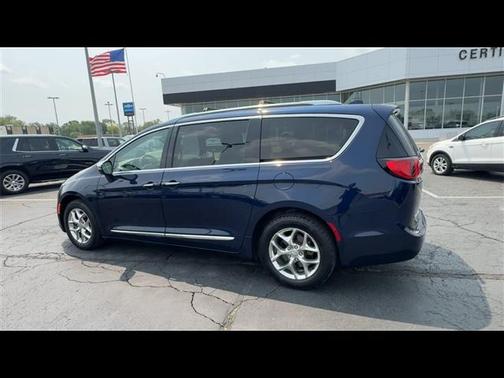 2020 Chrysler Pacifica Limited