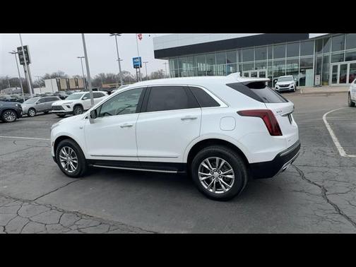 2023 Cadillac XT5 Premium Luxury