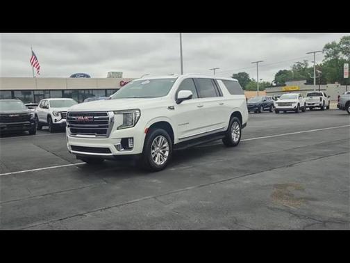 2023 GMC Yukon XL SLT