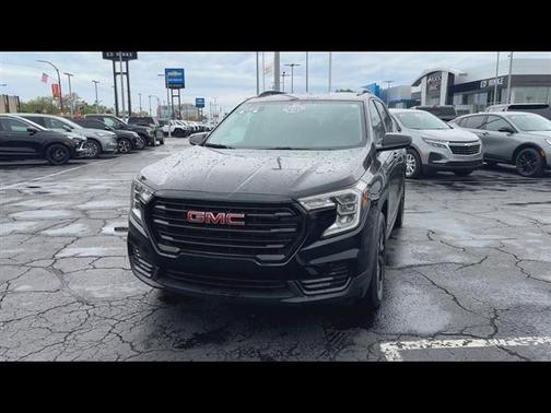 Ebony Twilight Metallic 2024 GMC Terrain SLE