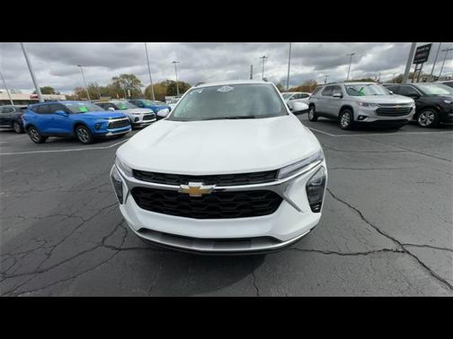 2024 Chevrolet Trax LT