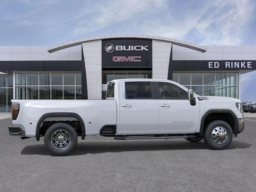2026 GMC Sierra 3500 SLT