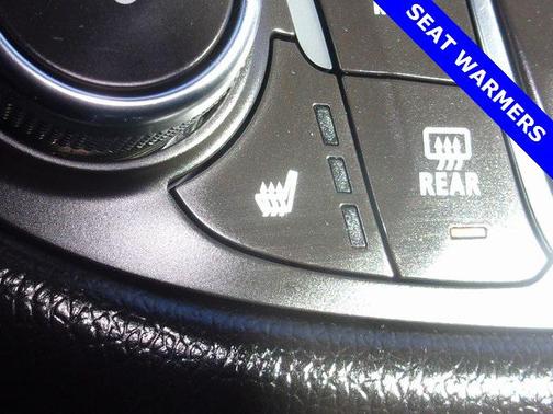 2017 Chevrolet Malibu 1LT