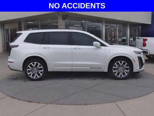 Crystal White Tricoat 2021 Cadillac XT6 Sport AWD