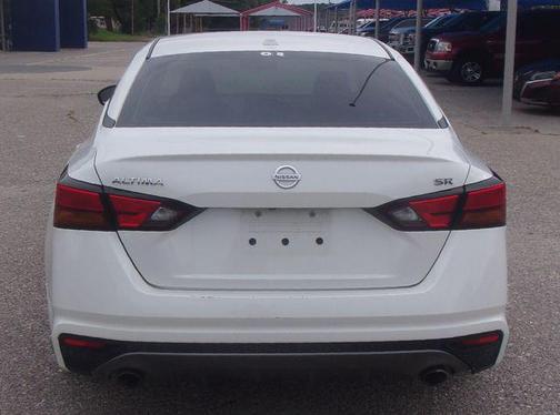 Pearl White Tricoat 2019 Nissan Altima 2.5 SR