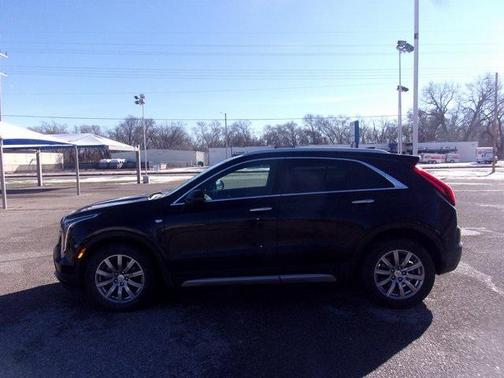 2020 Cadillac XT4 Premium Luxury