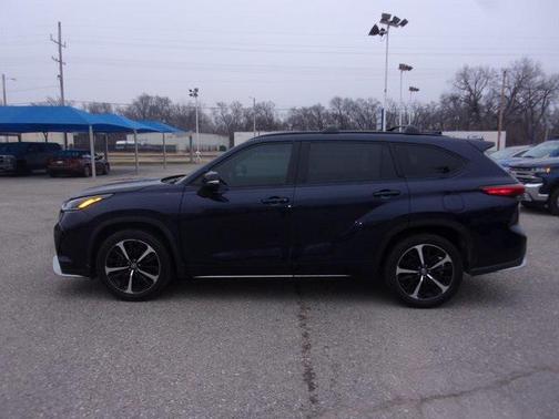 2021 Toyota Highlander XSE