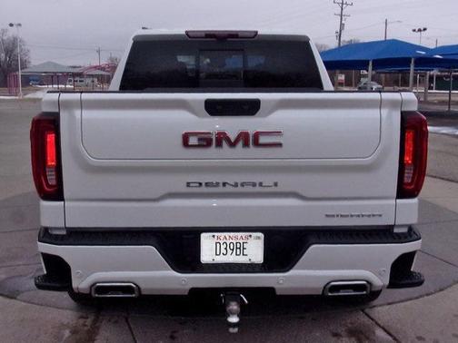 2024 GMC Sierra 1500 Denali