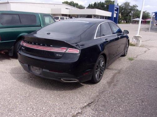 2015 Lincoln MKZ Base