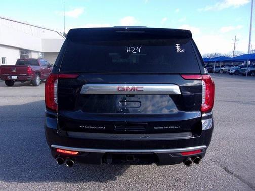 2024 GMC Yukon XL Denali