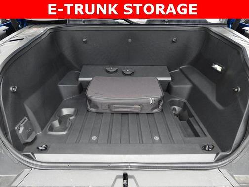 2025 Chevrolet Silverado EV LT