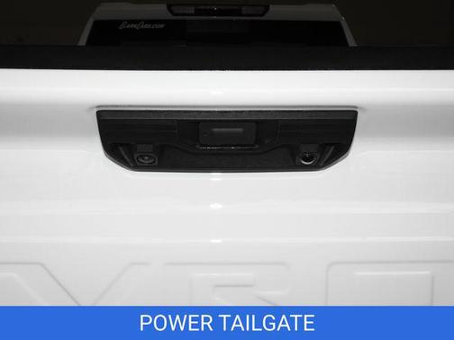 Summit White 2026 Chevrolet Silverado 1500 LT