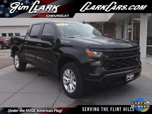 2023 Chevrolet Silverado 1500 Custom