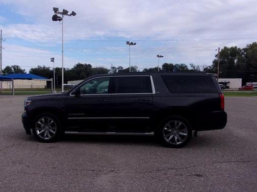 2018 Chevrolet Suburban LT