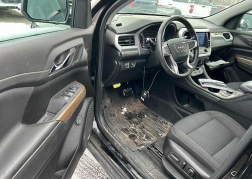 2023 GMC Acadia FWD SLE