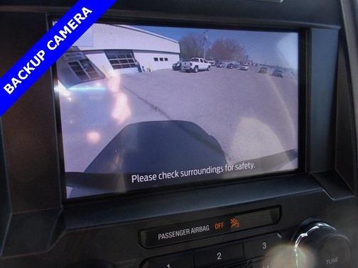 Photo 2 of 27 of 2019 Ford F-150 XLT