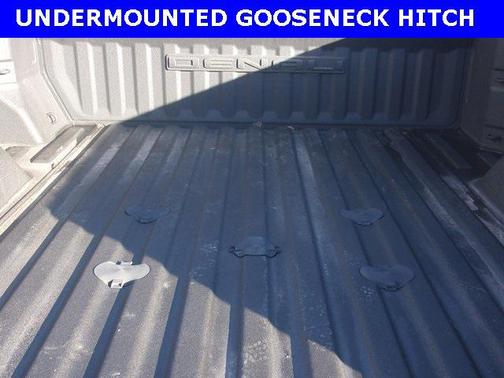 2024 GMC Sierra 2500 Denali