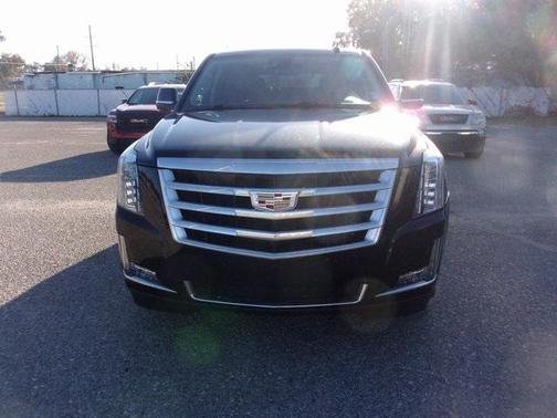 2020 Cadillac Escalade Premium Luxury