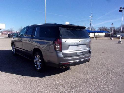 2021 Chevrolet Suburban 4WD High Country