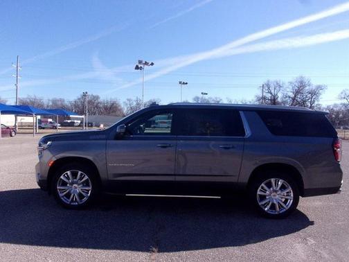 2021 Chevrolet Suburban 4WD High Country