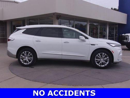 2022 Buick Enclave FWD Premium