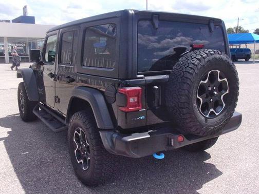 Black Clearcoat 2022 Jeep Wrangler Unlimited 4xe Rubicon