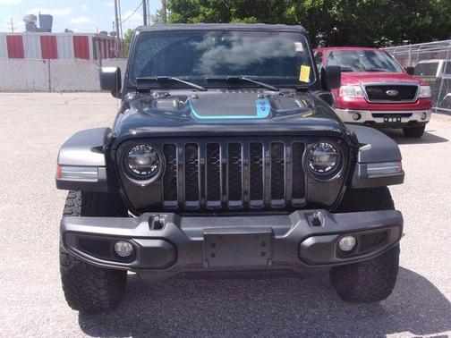 Black Clearcoat 2022 Jeep Wrangler Unlimited 4xe Rubicon