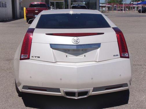 White Diamond Tricoat 2011 Cadillac CTS Performance