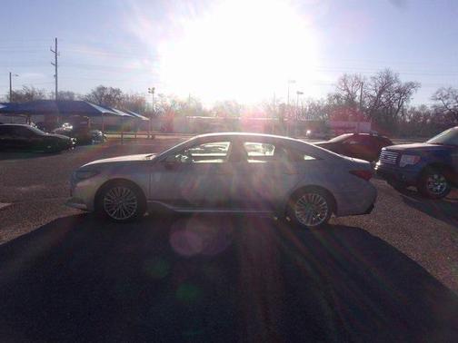 2021 Toyota Avalon Limited