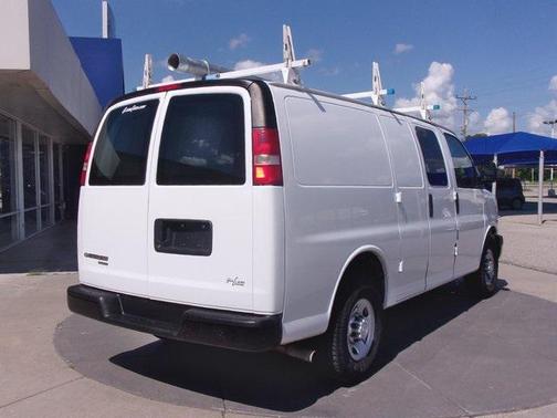 2014 Chevrolet Express 2500 Work Van