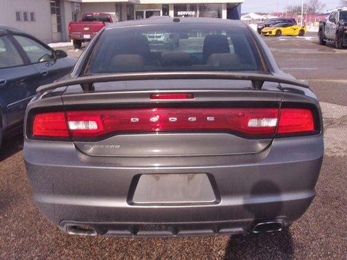 2012 Dodge Charger SE