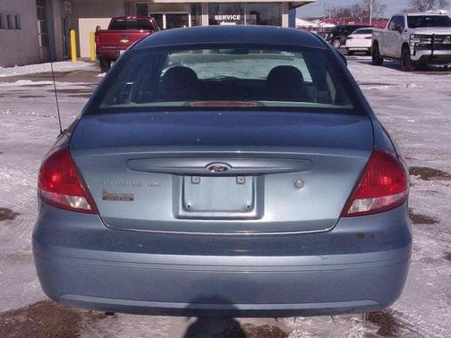 2007 Ford Taurus SE